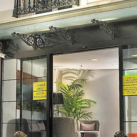 Ooda Kadikoey Hotel